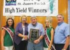 Dr. Michael Grisham receives the night’s highest honor, the Kermit Coulon, Sr. Outstanding Service Award. Pictured from left are Savannah Loupe, Ann Coulon, Dr. Micheal Grisham, Hannah Roussel and Lenny Waguespack. Article Image Alt Text